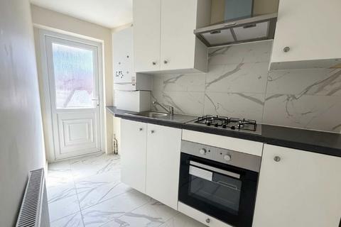 1 bedroom flat to rent, Bell Lane, London NW4