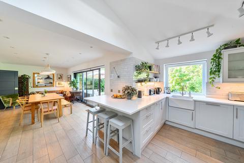 3 bedroom semi-detached house for sale, Whitelands Avenue, Chorleywood, Rickmansworth