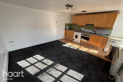 1 bedroom apartment to rent, Wellington Street, LUTON