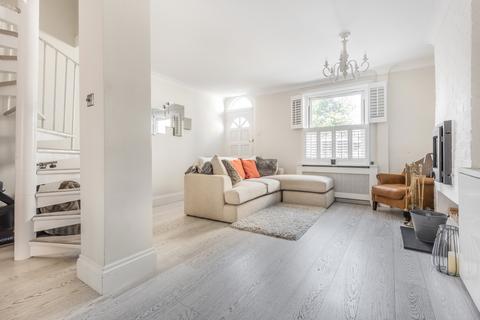 2 bedroom house to rent, Victoria Road, Chislehurst, Kent, BR7