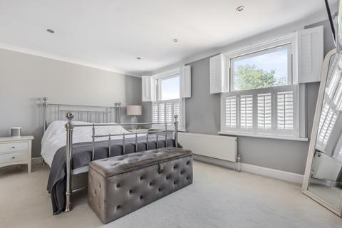 2 bedroom house to rent, Victoria Road, Chislehurst, Kent, BR7