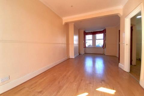 3 bedroom terraced house for sale, Byron Road, Wealdstone, HA3