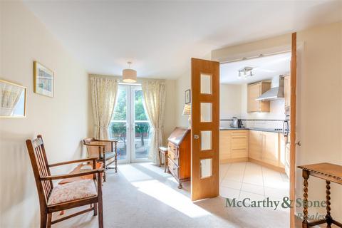 1 bedroom apartment for sale, Brunlees Court, 19-23 Cambridge Road, Southport