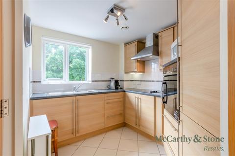 1 bedroom apartment for sale, Brunlees Court, 19-23 Cambridge Road, Southport