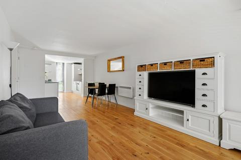2 bedroom apartment for sale, Copenhagen Street, Barnsbury, London, N1
