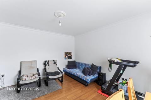 undefined, Barnfield Avenue, Mitcham