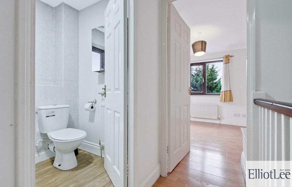 House in Northolt - More