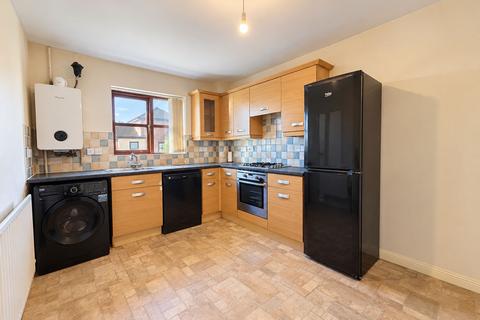 2 bedroom flat for sale, St. Abbs Court, Tattenhoe, MK4