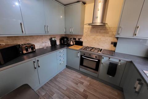 2 bedroom terraced house to rent, Palmers Leaze, Bradley Stoke, BRISTOL