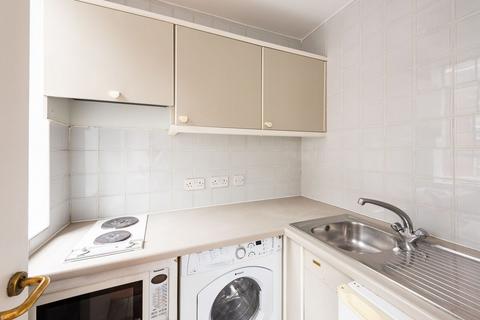 Studio for sale, Sloane Avenue, Chelsea, London, SW3