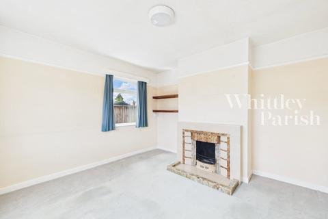 2 bedroom detached bungalow for sale, Pemberton Road, Harleston IP20 9JJ