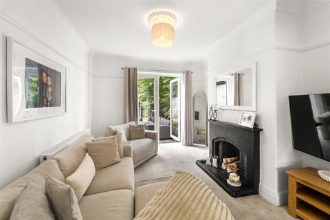 3 bedroom semi-detached house for sale, Manor Avenue, Sale