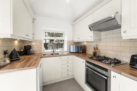3 bedroom semi-detached house for sale, Manor Avenue, Sale