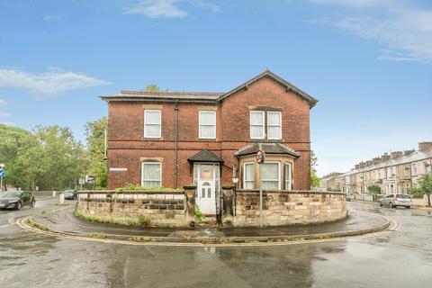 undefined, Burnley Road, Padiham, Burnley, Lancashire, BB12