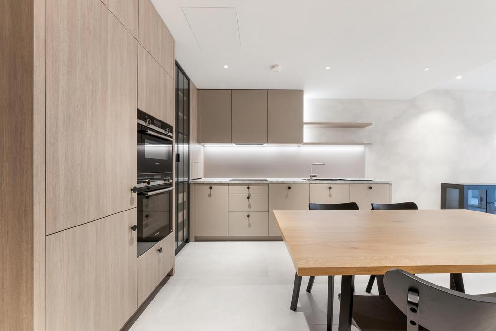 Apartment in London - View 2