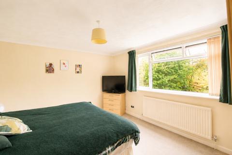 3 bedroom detached bungalow for sale, 33 Launceston Road, Bodmin, PL31 2AW