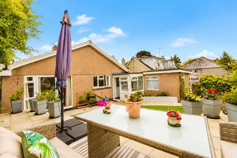 3 bedroom detached bungalow for sale, 33 Launceston Road, Bodmin, PL31 2AW