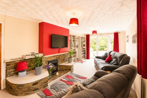 3 bedroom detached bungalow for sale, 33 Launceston Road, Bodmin, PL31 2AW