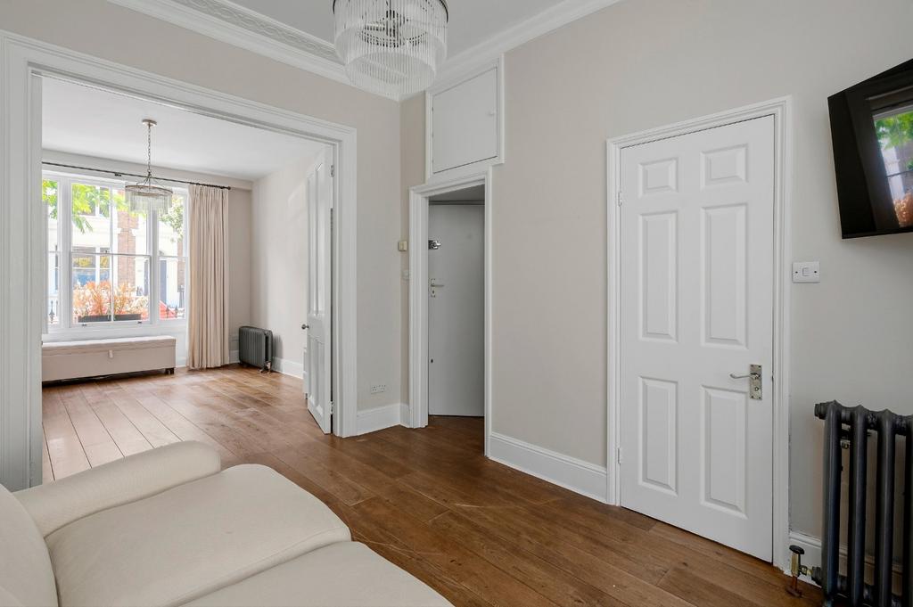 Apartment in London - View 2