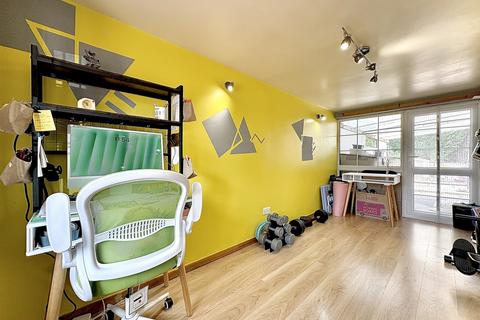 2 bedroom semi-detached house for sale, Bradleys Lane, Wallbrook, Bilston, WV14 8YW