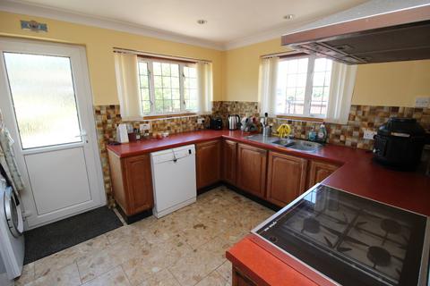 4 bedroom semi-detached house for sale, Tudor Avenue, Worcester Park KT4