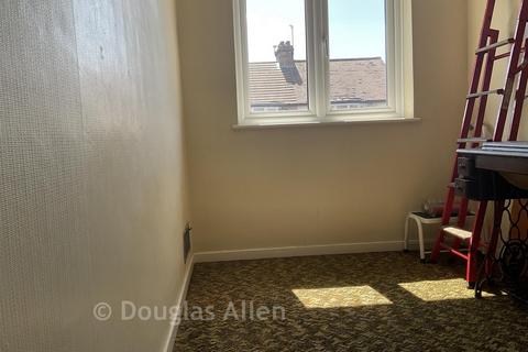 3 bedroom semi-detached house for sale, Edward Road, Romford, Essex