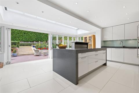 4 bedroom detached house for sale, Maple Avenue, Bishop's Stortford, Hertfordshire, CM23