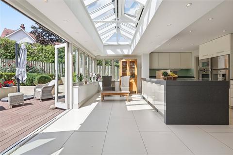 4 bedroom detached house for sale, Maple Avenue, Bishop's Stortford, Hertfordshire, CM23