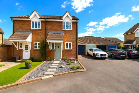 2 bedroom semi-detached house for sale, The Hedgerows, Stevenage