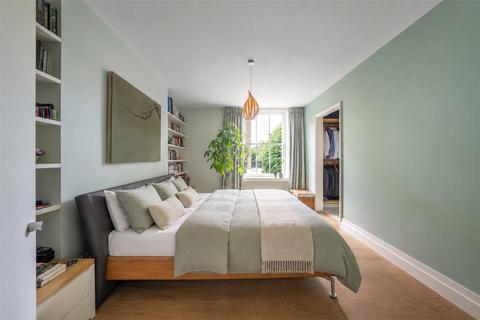 4 bedroom apartment for sale, Abbey Road, St John's Wood, London, NW8