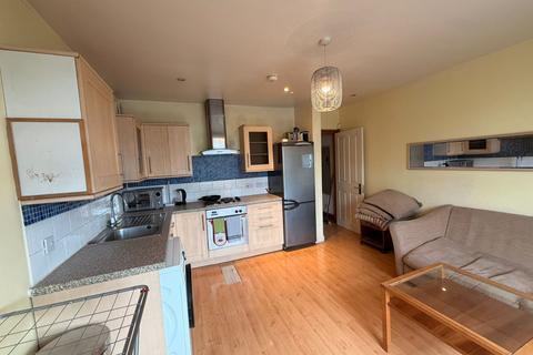 1 bedroom flat to rent, London, SW9