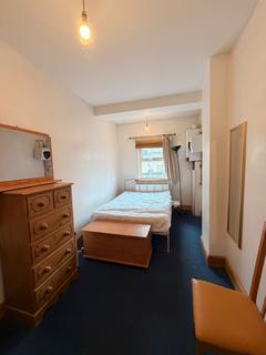 1 bedroom flat to rent, London, SW9
