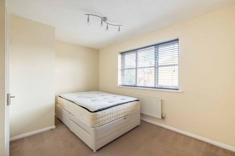 2 bedroom end of terrace house for sale, Molyns Mews, Cippenham SL1