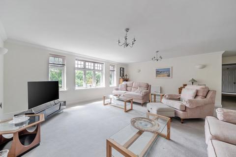 2 bedroom apartment for sale, Worsley Grange, Kemnal Road, Chislehurst, Kent, BR7