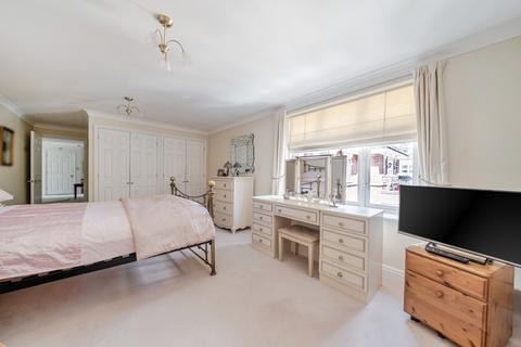 2 bedroom apartment for sale, Worsley Grange, Kemnal Road, Chislehurst, Kent, BR7