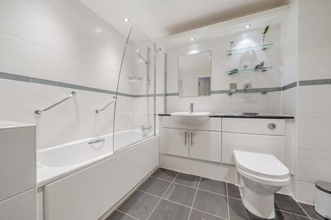 2 bedroom apartment for sale, Worsley Grange, Kemnal Road, Chislehurst, Kent, BR7