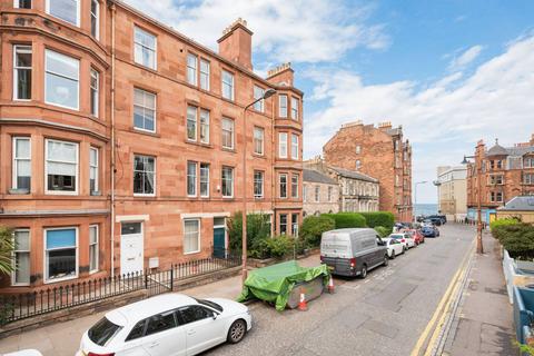 2 bedroom flat for sale, 36/4 Bath Street, Portobello, Edinburgh, EH15 1HD