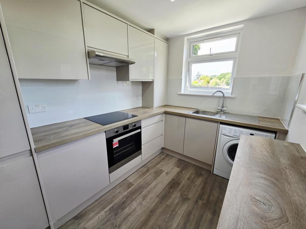 Apartment in LONDON - View 3