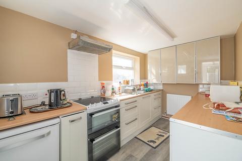 3 bedroom semi-detached house for sale, Attlee Avenue, Aylesham, Canterbury, Kent, CT3