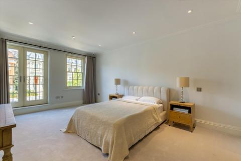 2 bedroom flat for sale, King John Square, Englefield Green, Egham, Surrey TW20
