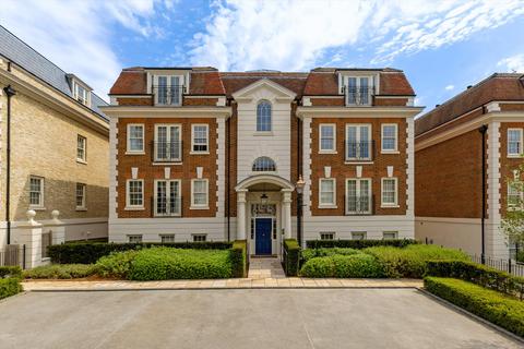 2 bedroom flat for sale, King John Square, Englefield Green, Egham, Surrey TW20