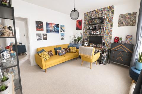 2 bedroom end of terrace house for sale, Wolverhampton Road, Cannock, Staffordshire, WS11