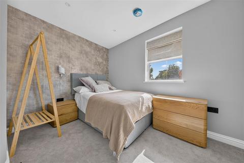 1 bedroom in a house share to rent, Old Laundry Court, Norwich