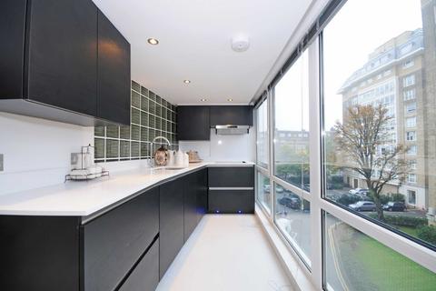 3 bedroom apartment to rent, St. Johns Wood Park, London, NW8
