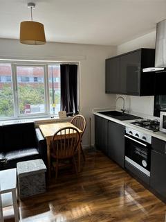 2 bedroom flat to rent, 2-Bed Apartment to Let on Moor Lane, Preston