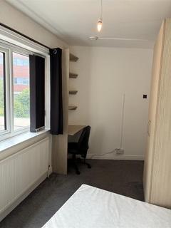 2 bedroom flat to rent, 2-Bed Apartment to Let on Moor Lane, Preston