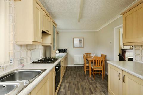 3 bedroom semi-detached house for sale, Masefield Place, Worksop