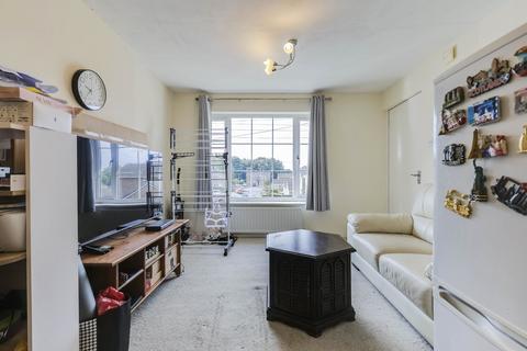 2 bedroom flat for sale, Redwood Way, Yeadon, Leeds, West Yorkshire, LS19