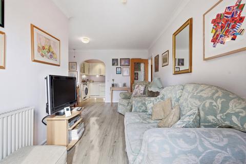 1 bedroom flat for sale, Chelmsford Road, Brentwood CM15