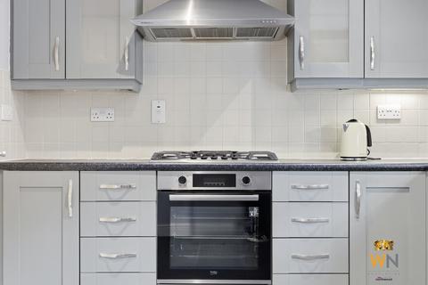 2 bedroom flat for sale, Kipling Close, Brentwood CM14